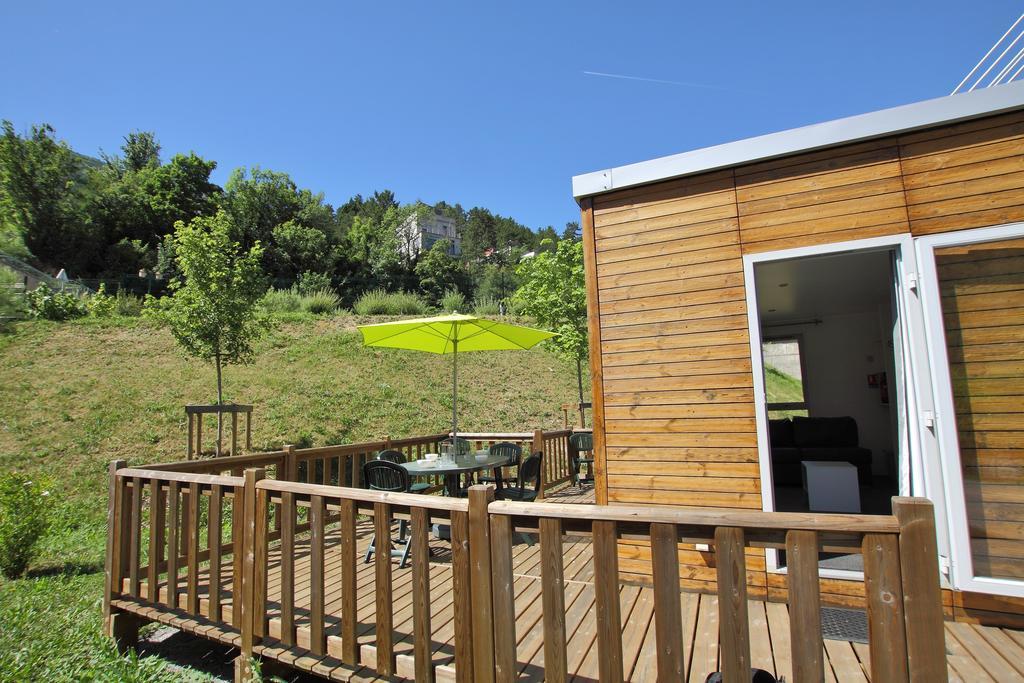 Camping Lou Gourdan Hotel Puget-Théniers Eksteriør billede