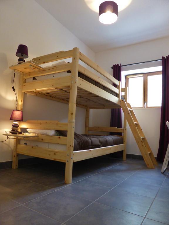 Camping Lou Gourdan Hotel Puget-Théniers Eksteriør billede