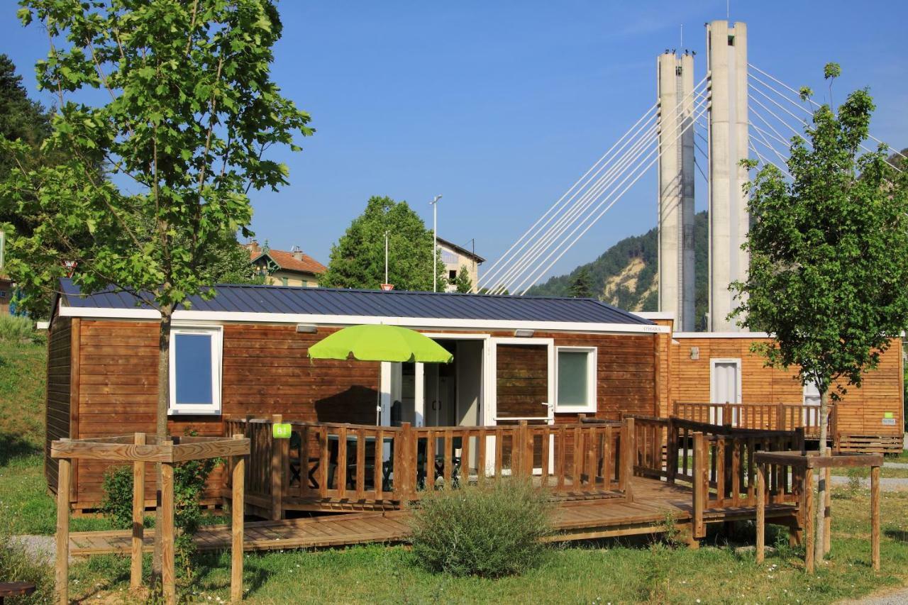 Camping Lou Gourdan Hotel Puget-Théniers Eksteriør billede