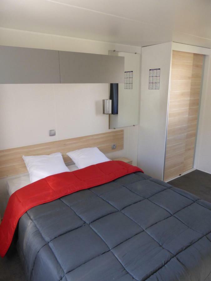 Camping Lou Gourdan Hotel Puget-Théniers Eksteriør billede